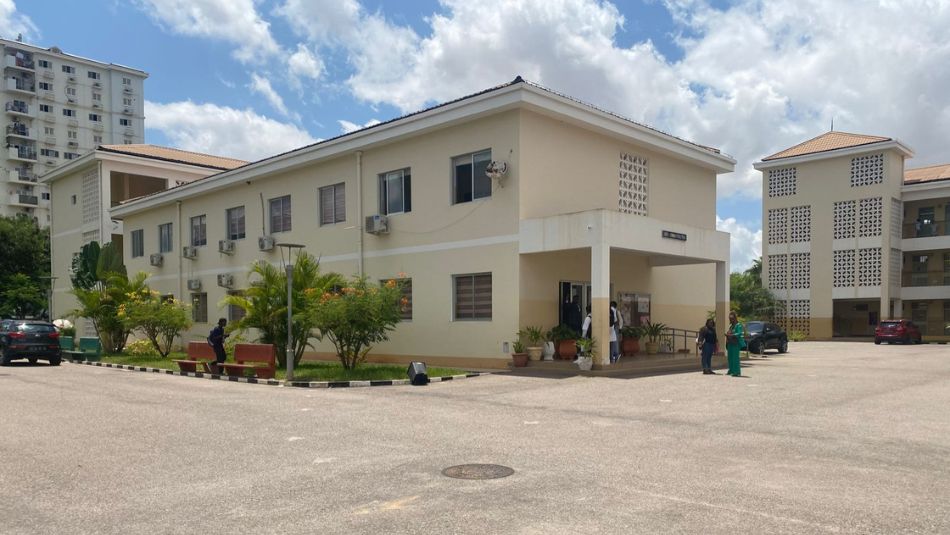 Read more about the article GGMF contempla os melhores alunos do ano lectivo 22/23 do IPAG Kilamba
